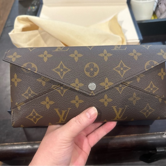 Louis Vuitton Handbags - Louis Vuitton Monogram Envelope/Origami/Wallet Clutch in Brown/RARE!